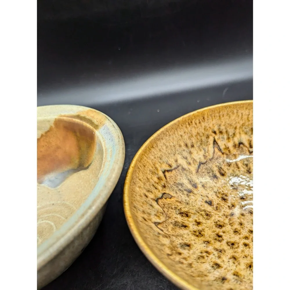 Lot/2 Vintage Studio Art Pottery Ceramic Bowls Brown Beige Signed 7* 7.75
